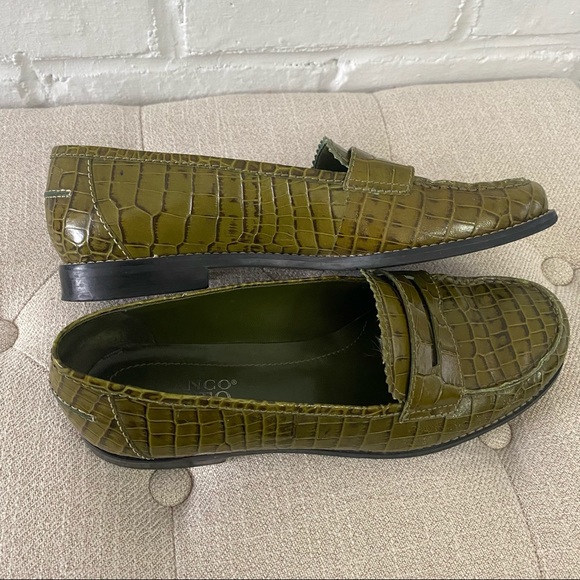 Franco Sarto Green Croc Leather Slip On Loafers - Picture 2 of 10